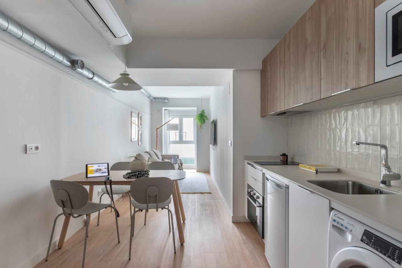 B48 Bilbao Abando Apartment Exterior photo
